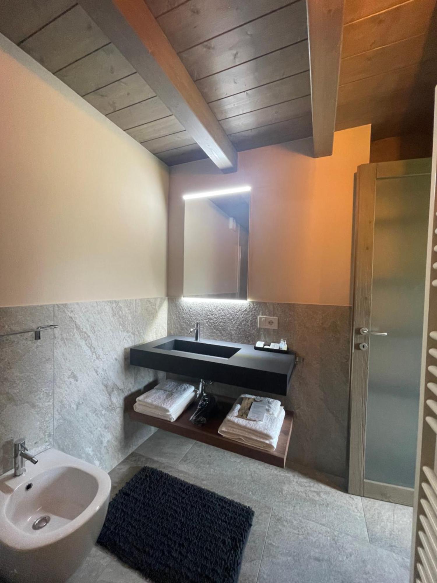Ca' Barroni Agriresort Сондрио Екстериор снимка